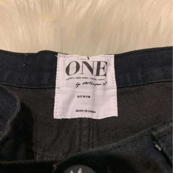 One Teaspoon Shorts - Picture 8 of 12